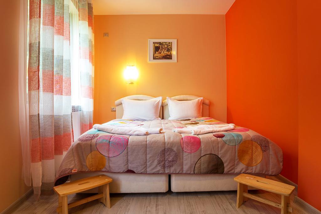 Aparthotel Prostor Kavarna Buitenkant foto